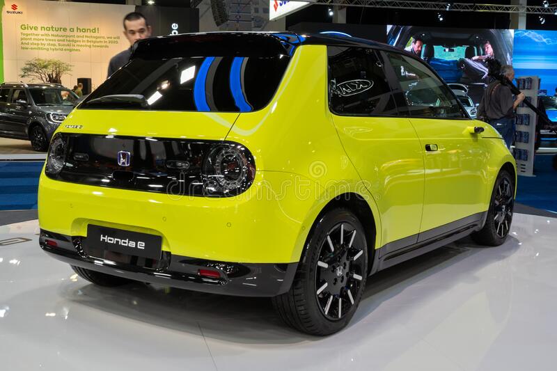 Honda E